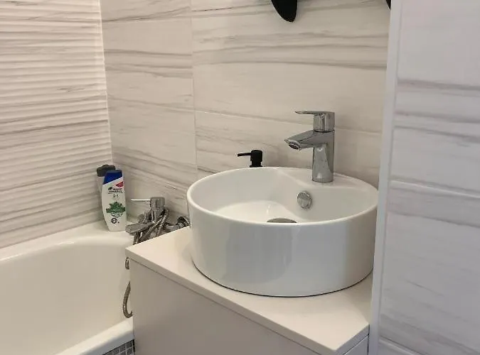 2 Zavodzie * קטוביץ